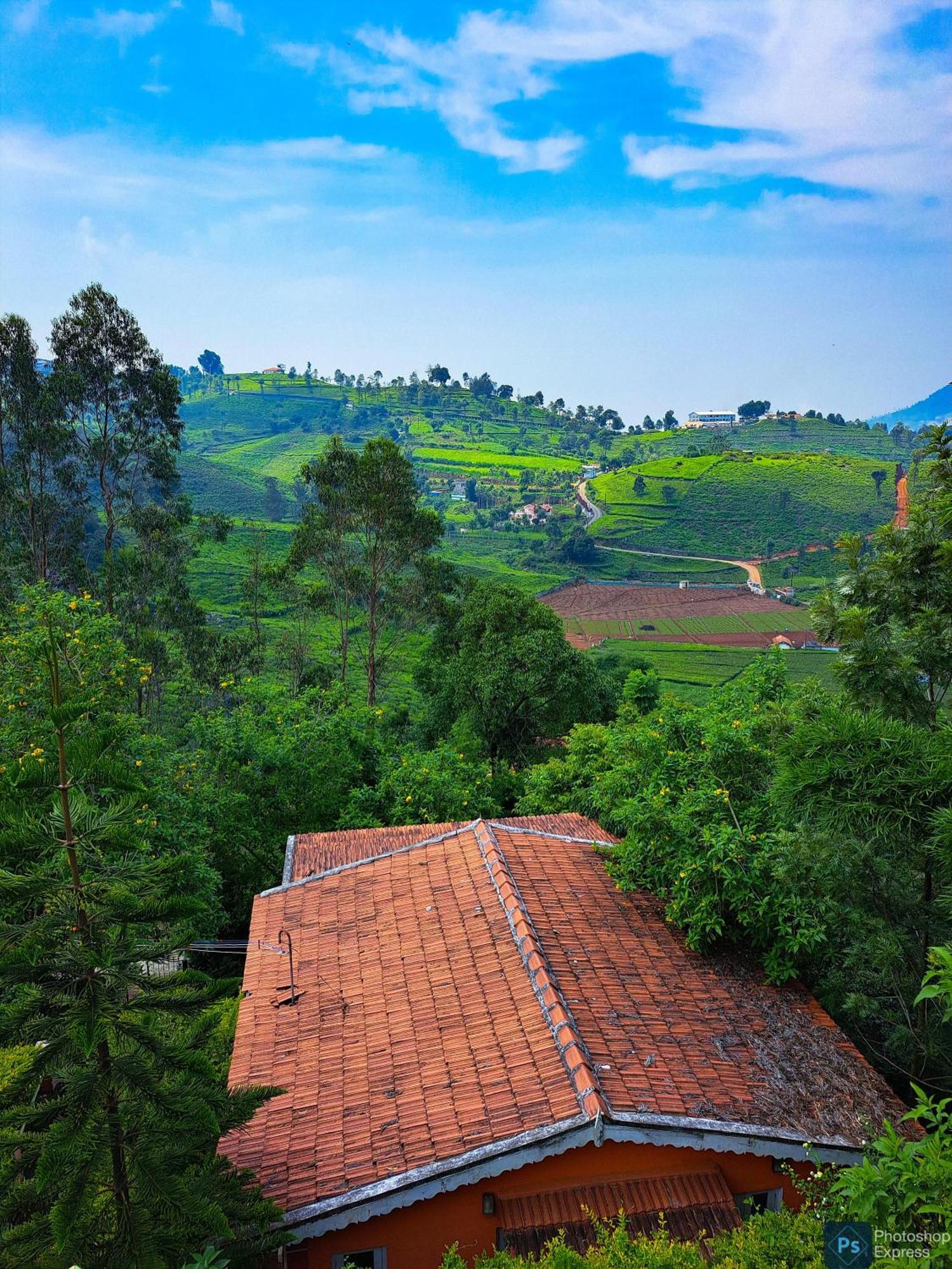 Ghar Homestay, コタジリ エクステリア 写真