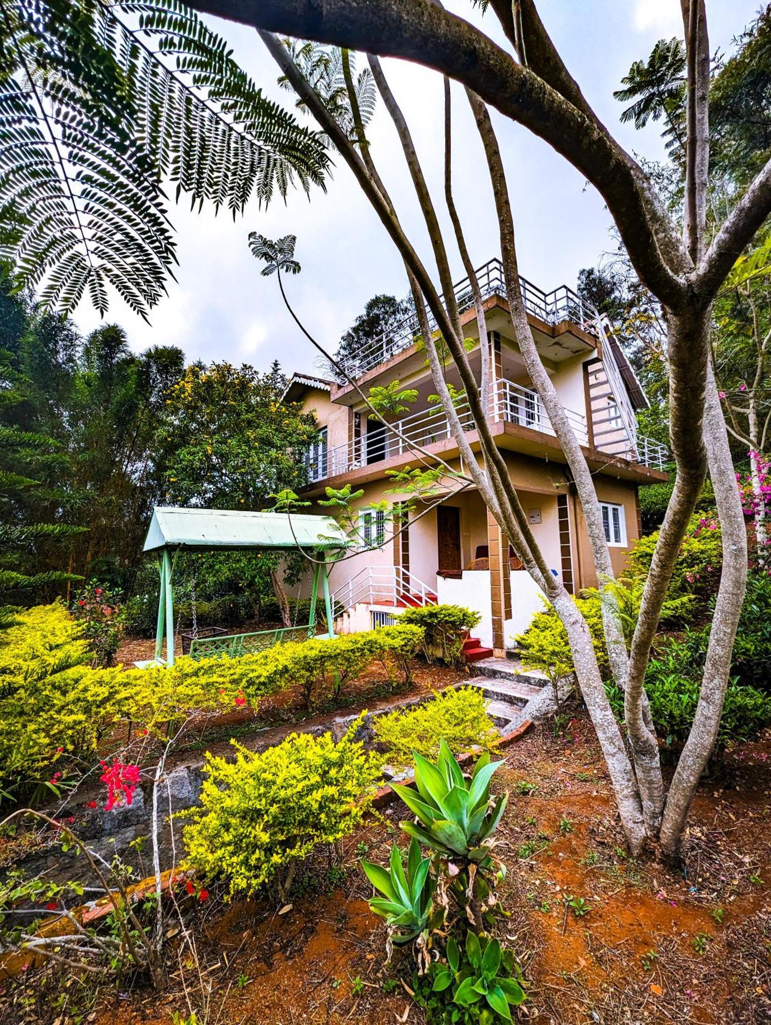 Ghar Homestay, コタジリ エクステリア 写真